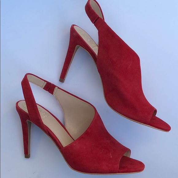 Vince Camuto Shoes - Vince Camuto heels!